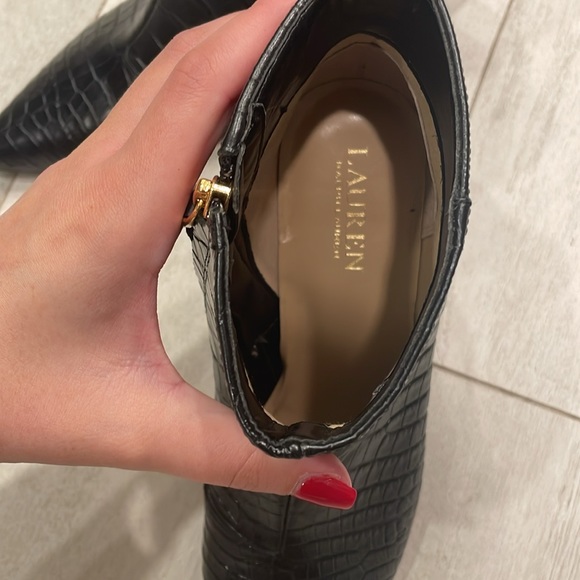 Ralph Lauren snake skin Kitten Heel Boots - Picture 2 of 8